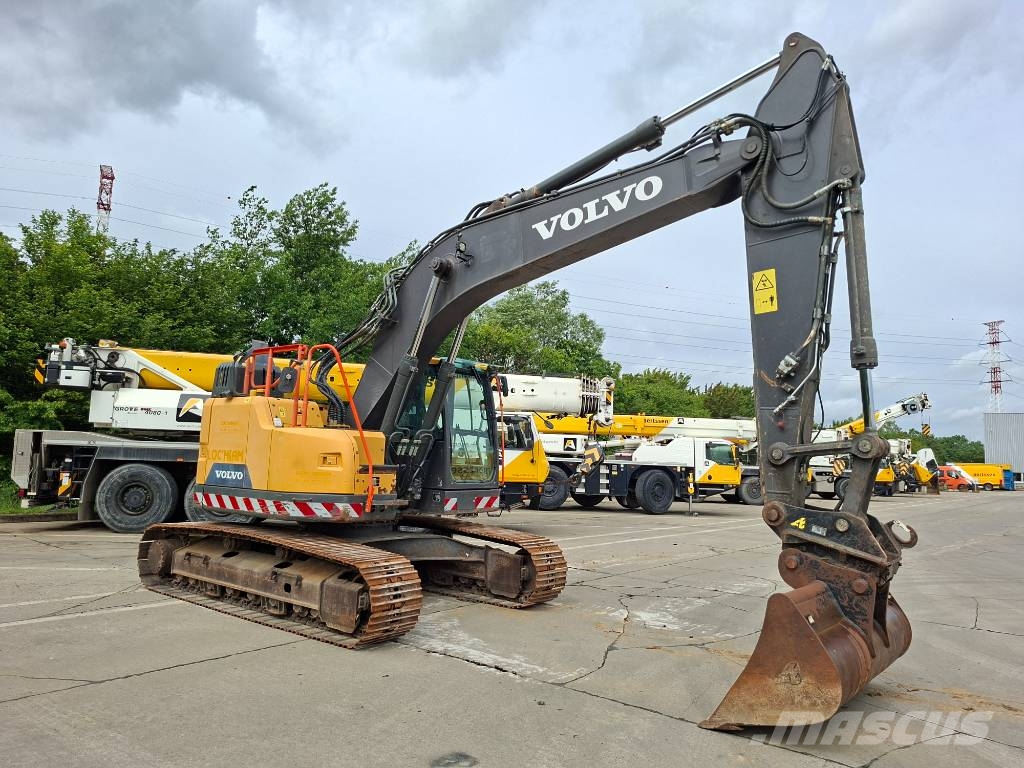 Volvo ECR235EL (+3 Buckets) Rupsgraafmachines