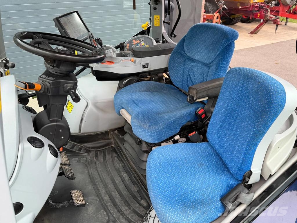 New Holland T6.160 AC Autocommand Трактори