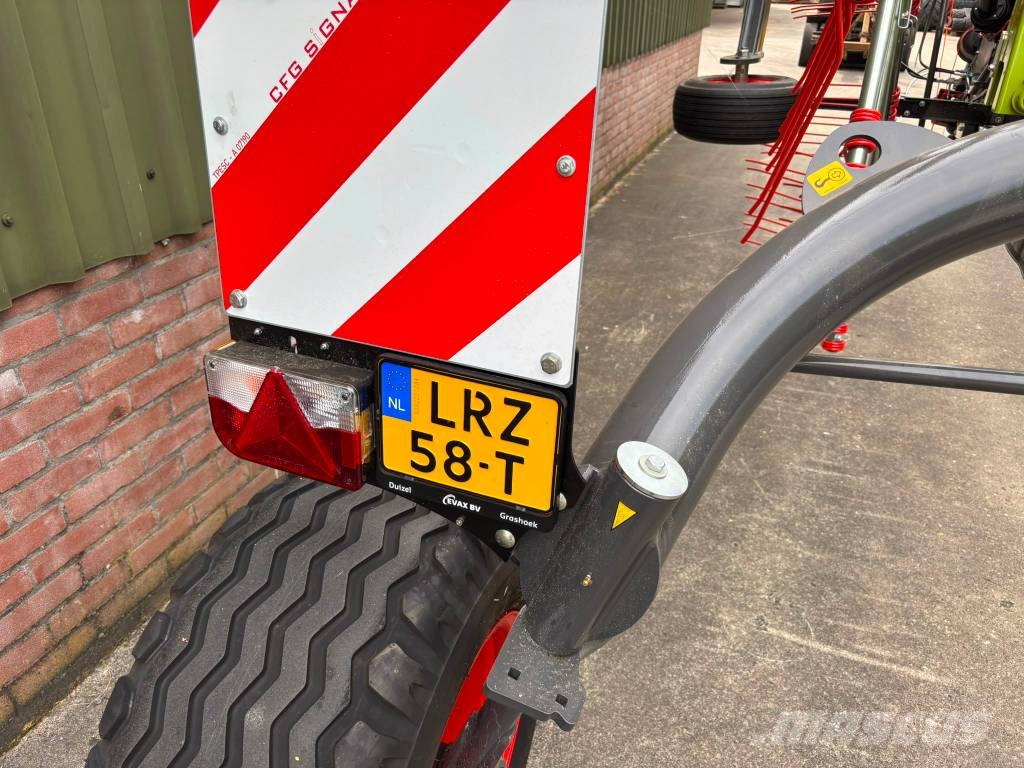 CLAAS Liner 2900 Rendforgatók