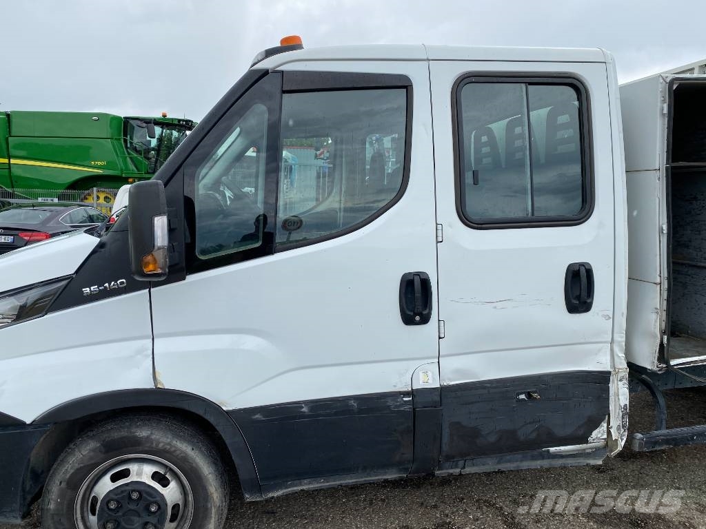 Iveco DAILY 35-140 C14 2.3D/140 / JPM VULCAIN endommagé Pickup/Αγροτικό