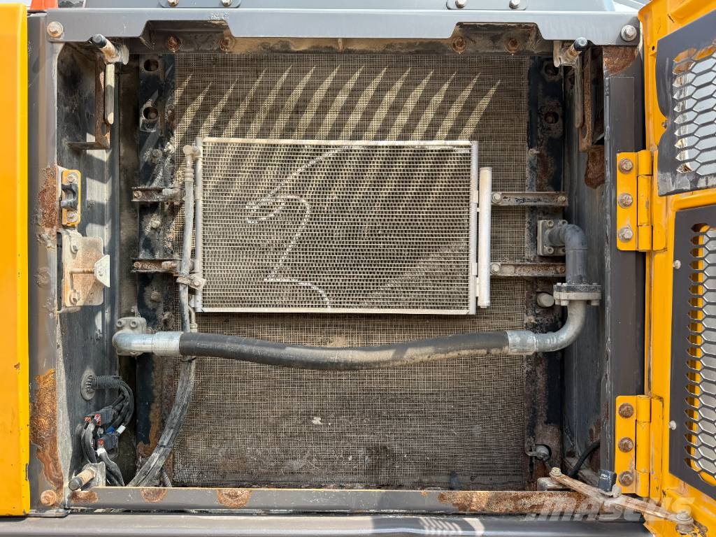 Volvo EC300EL - Hammer Lines / Automatic Greasing Escavadeiras de esteiras
