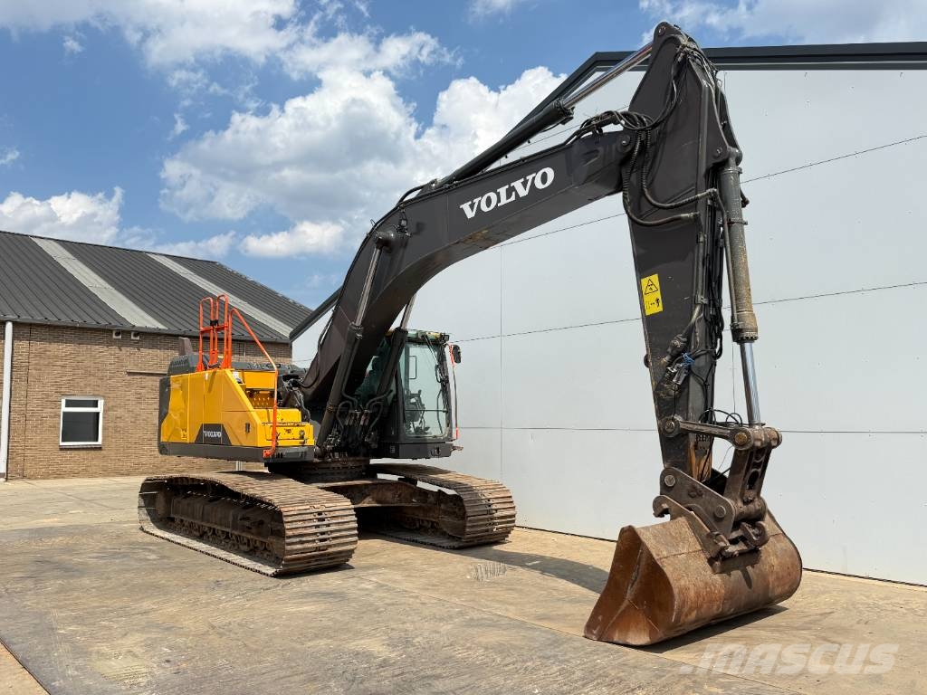 Volvo EC300EL - Hammer Lines / Automatic Greasing Escavadeiras de esteiras