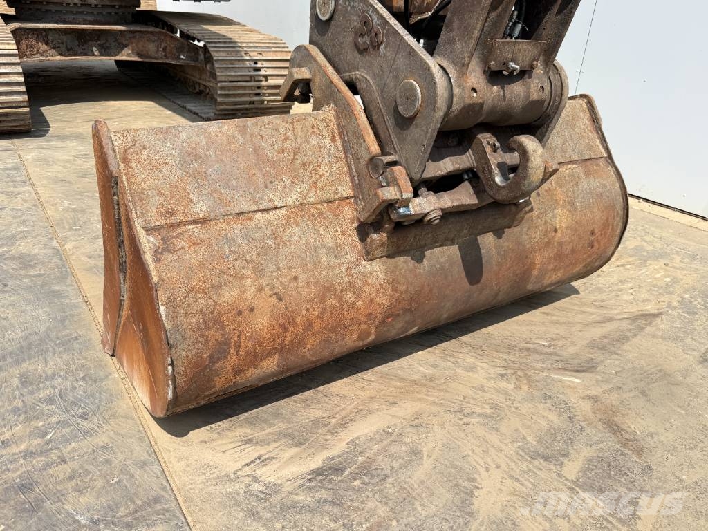 Volvo EC300EL - Hammer Lines / Automatic Greasing Escavadeiras de esteiras