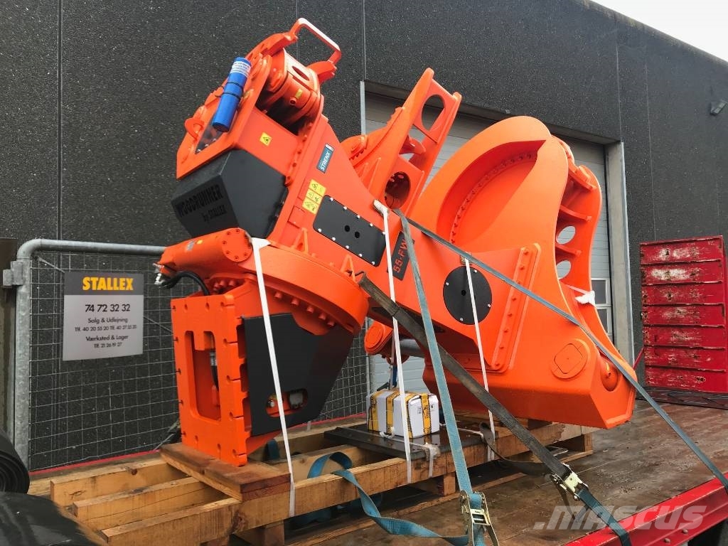 Woodrunner 55PW TRÆKLIPPER / Baumschere / Treecutt Ekskavatoriai