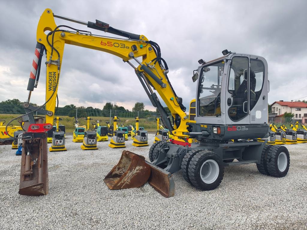 Wacker Neuson 6503 9503 LIEBHERR KOMATSU PW 98 Gravemaskiner på hjul