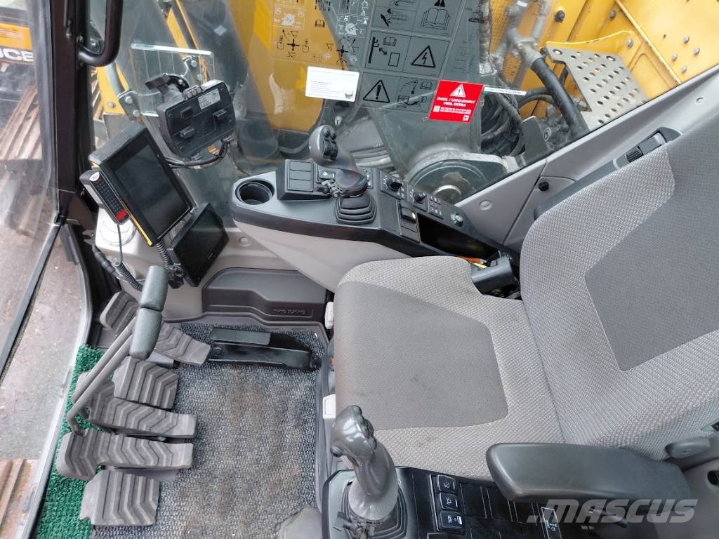 Volvo EC 235 Escavadeiras de esteiras