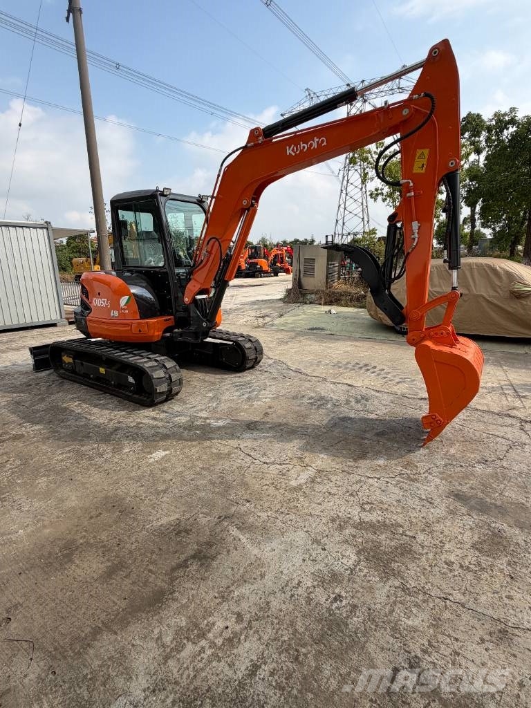 Kubota KX 057-5 Mini Digger Kubota Mini bagri <7t