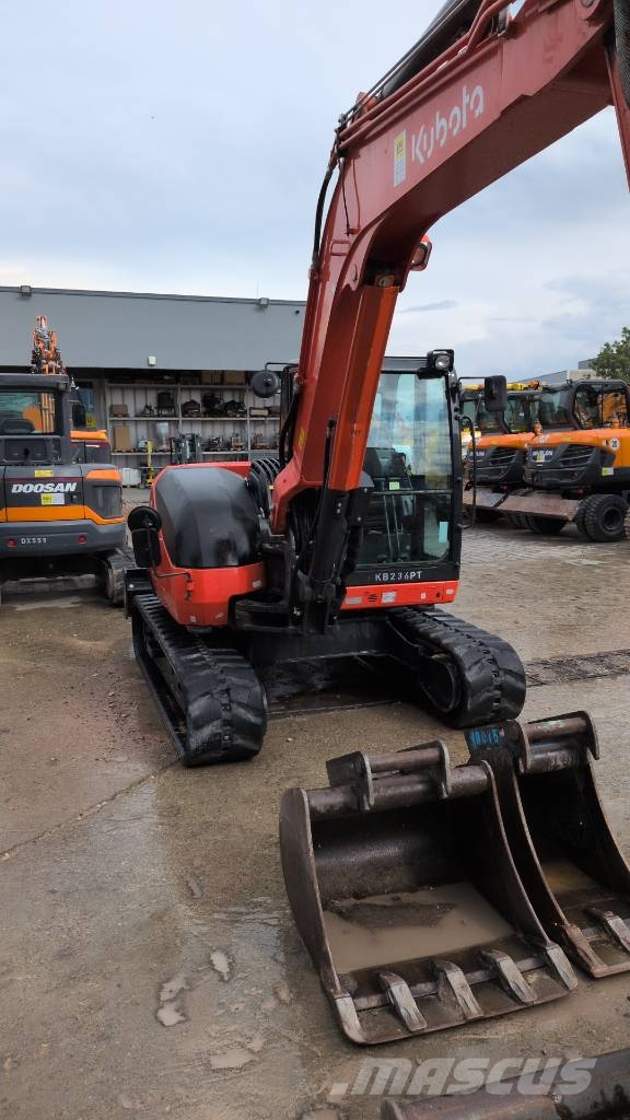 Kubota Kompaktbagger KX 080-4 alpha 2 Pelle sur chenilles