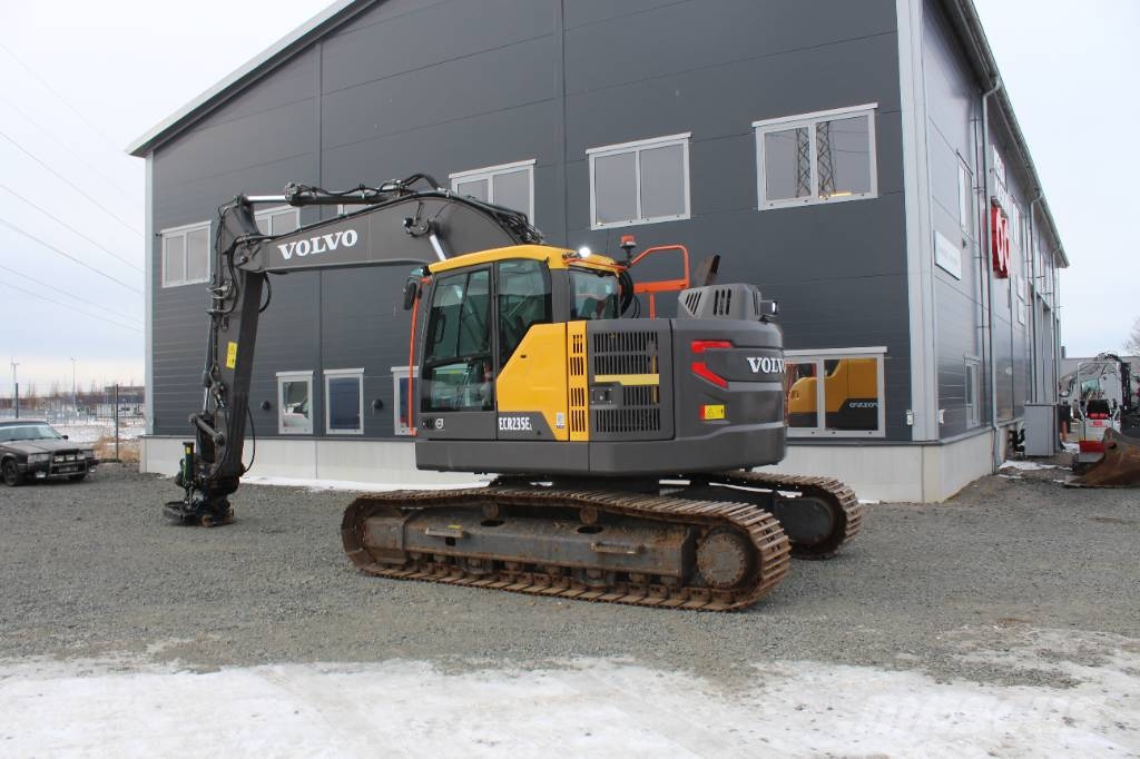 Volvo ECR 235 E 履带挖掘机