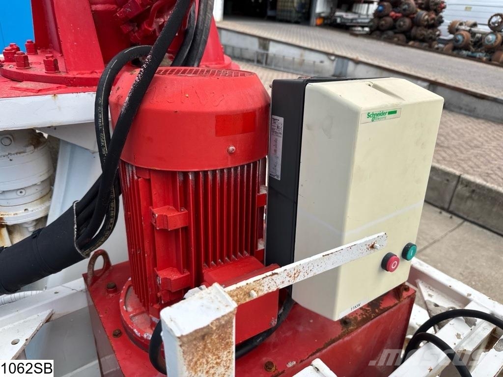 Onbekend Betonpomp Electric pump. Betonpomptrucks
