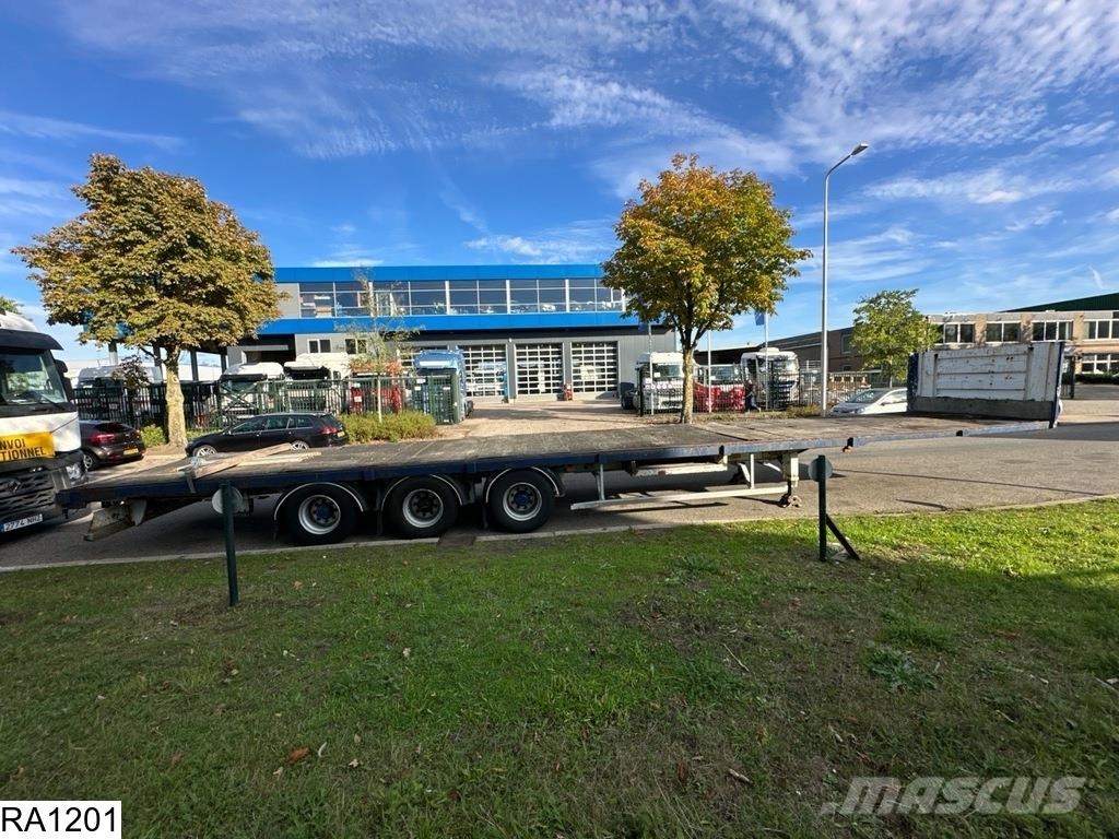 Fruehauf open laadbak Planhengere semi