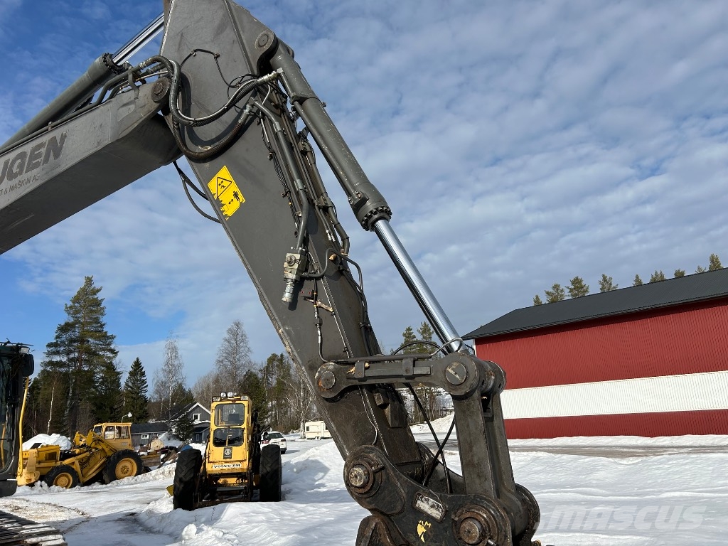 Volvo EC 250 D L Escavadoras de rastos