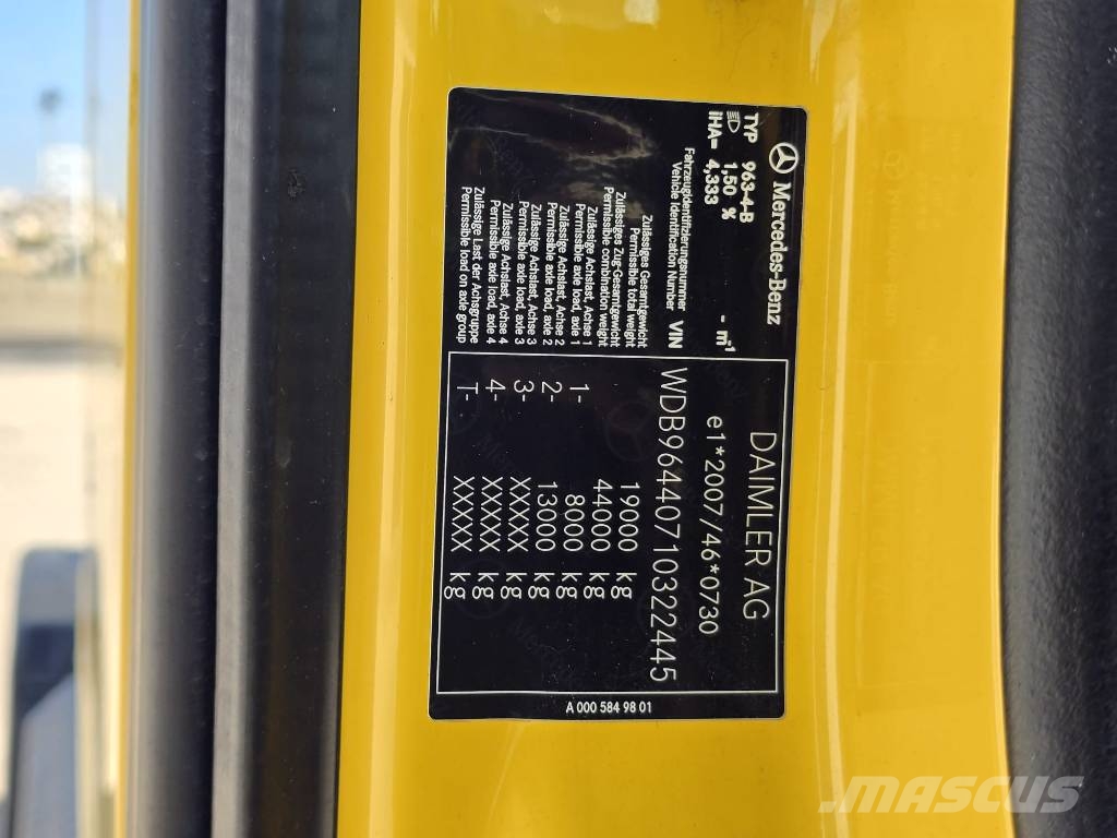 Mercedes-Benz Arocs 1853 وحدات الجر
