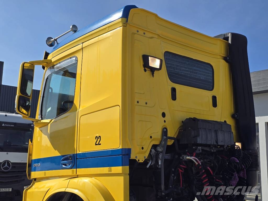 Mercedes-Benz Arocs 1853 وحدات الجر