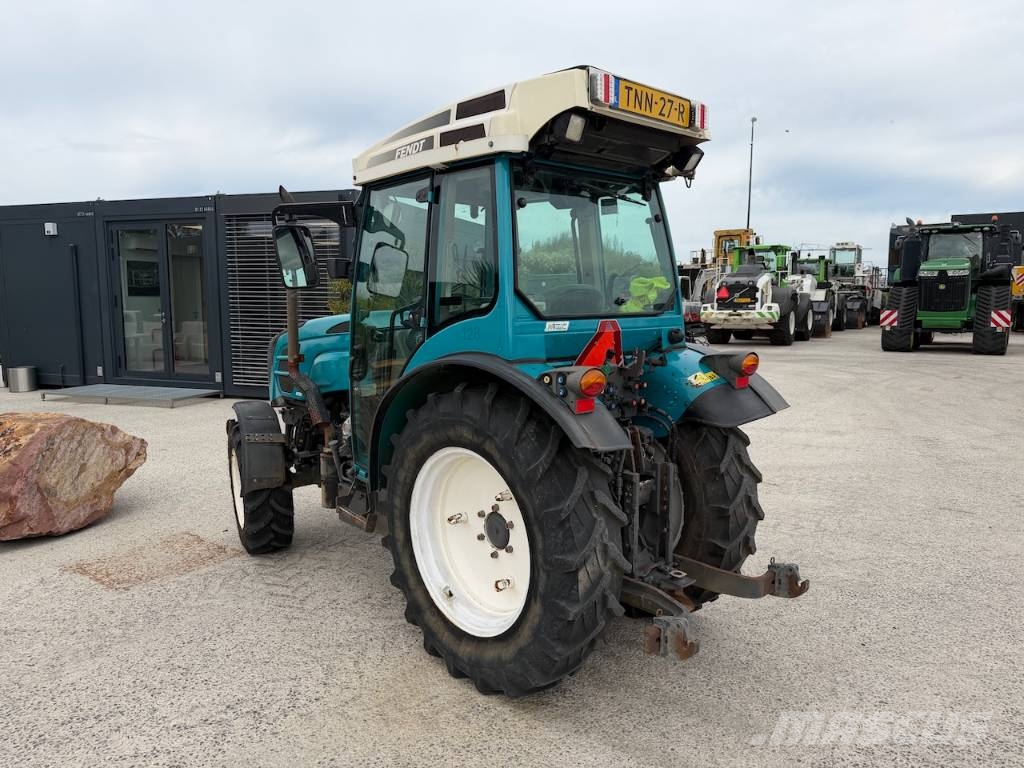 Fendt 209 F Vario Smalspoor Tractoren