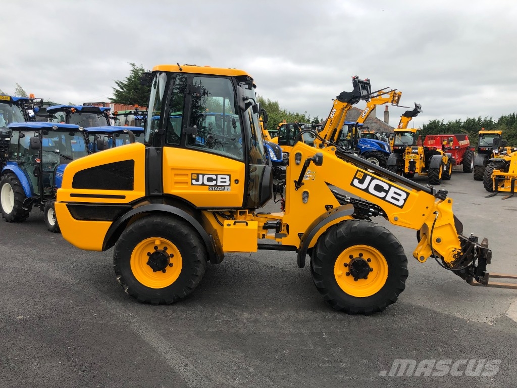 JCB TM220 Telehandlers for agriculture