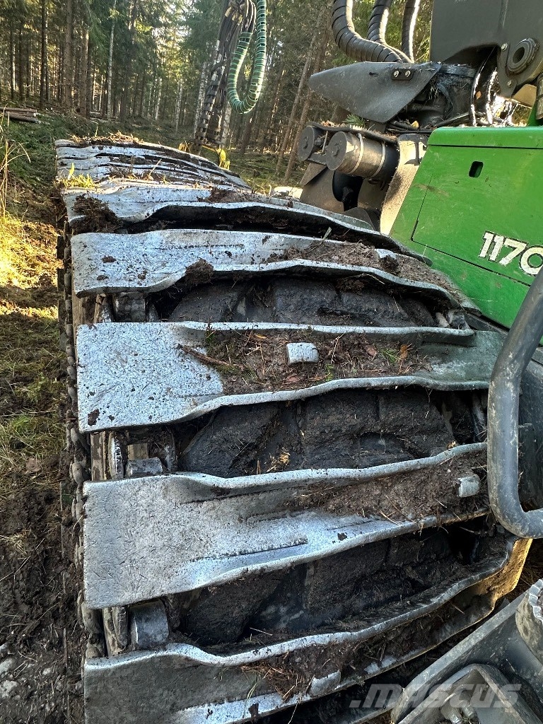 John Deere 1170G Harvesters