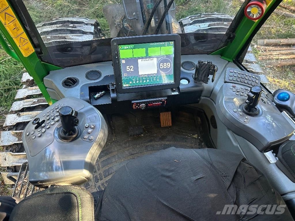 John Deere 1170G Harvesters