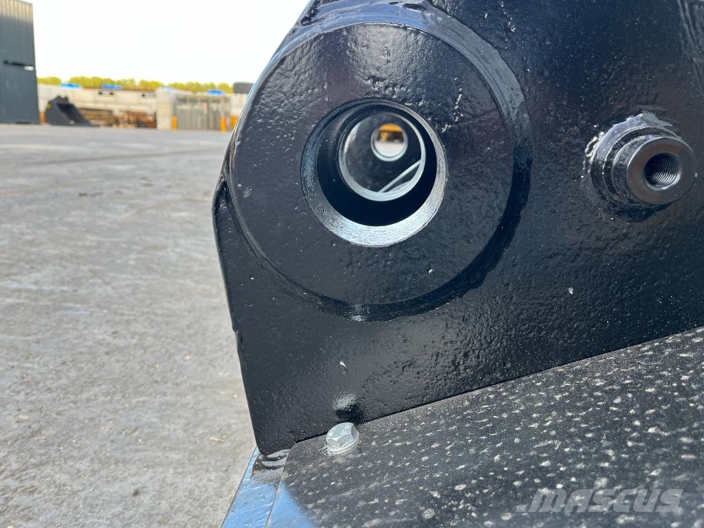 CAT 980 HYDRAULIC QUICKCOUPLER Швидкі з`єднувачі