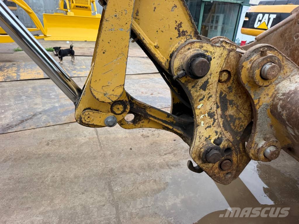 CAT M320D2 wheel digger 휠 굴삭기