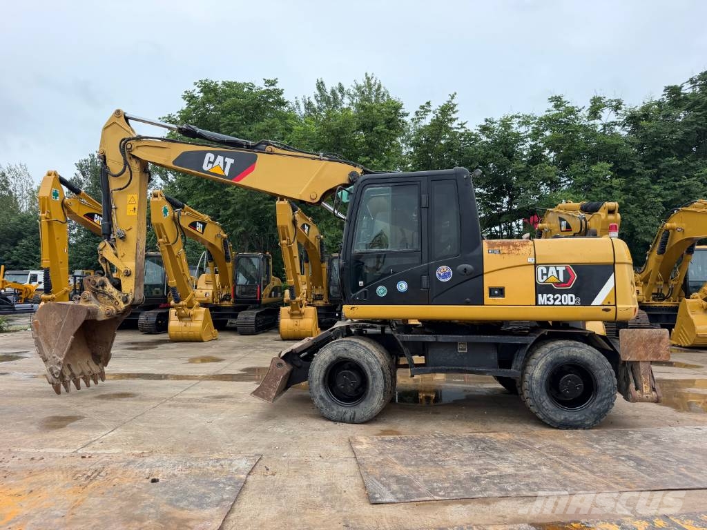 CAT M320D2 wheel digger 휠 굴삭기
