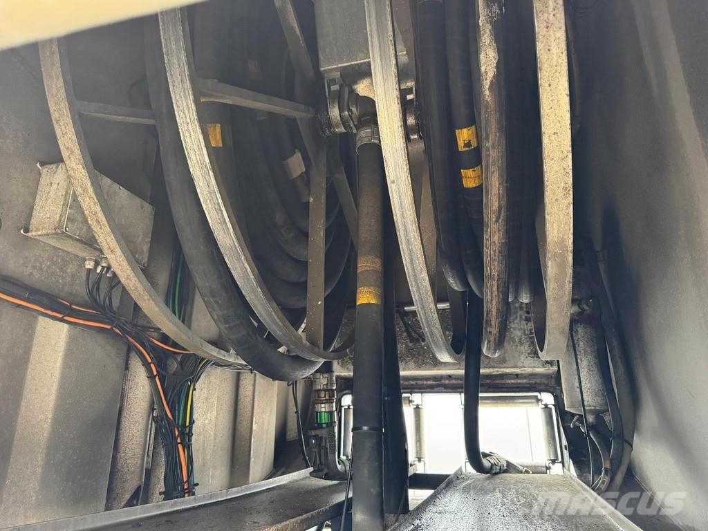 MAN TGS 35.460 8X2 EURO 6 + 25.000 LITER TANK + 5 COMP Вантажівки-цистерни
