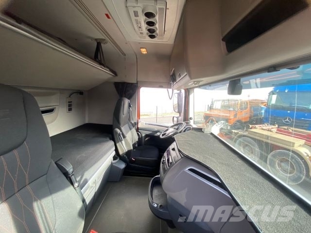 DAF XF 480 SC 曳引機組件