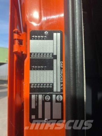 DAF XF 480 SC 曳引機組件