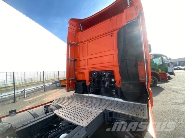 DAF XF 480 SC 曳引機組件