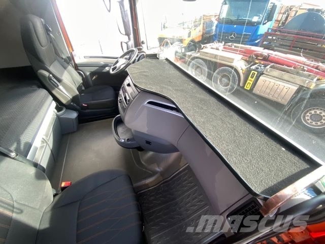 DAF XF 480 SC 曳引機組件