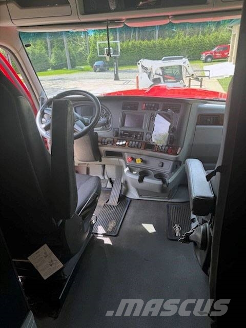 Kenworth W 990 وحدات الجر