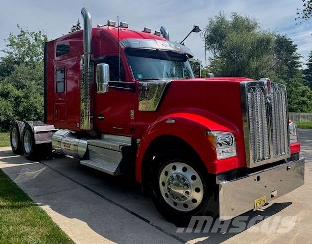 ケンワース W 990, 2022, Commerce City, Colorado, アメリカ - 中古