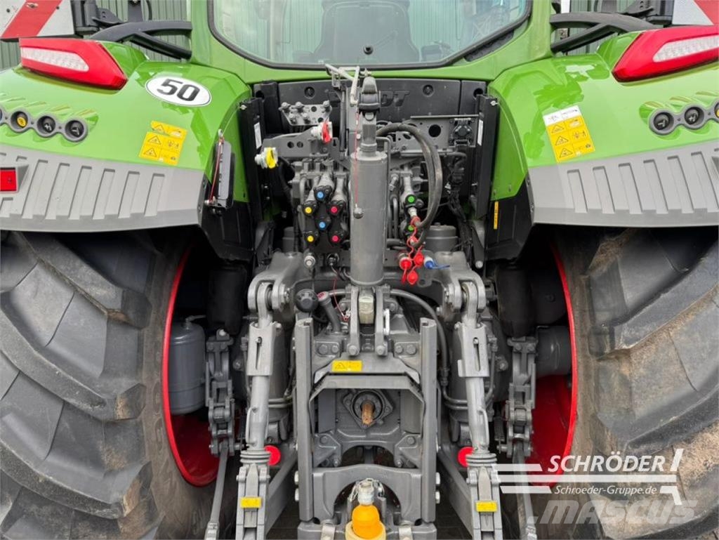 Fendt 720 GEN7 POWER PLUS الجرارات