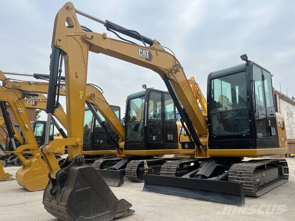 CAT 306E2 Paletli ekskavatörler