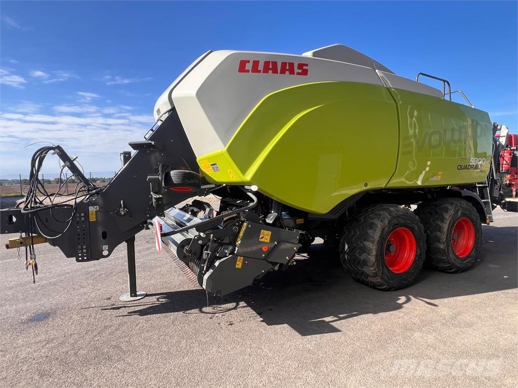 CLAAS Quadrant 5300 FC Evolution Quaderpressen