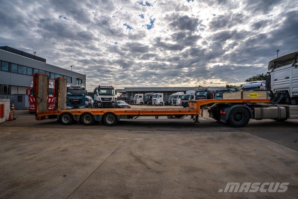 Nooteboom OSDS-41-03 - 51 250 KG Low loader-semi-trailers