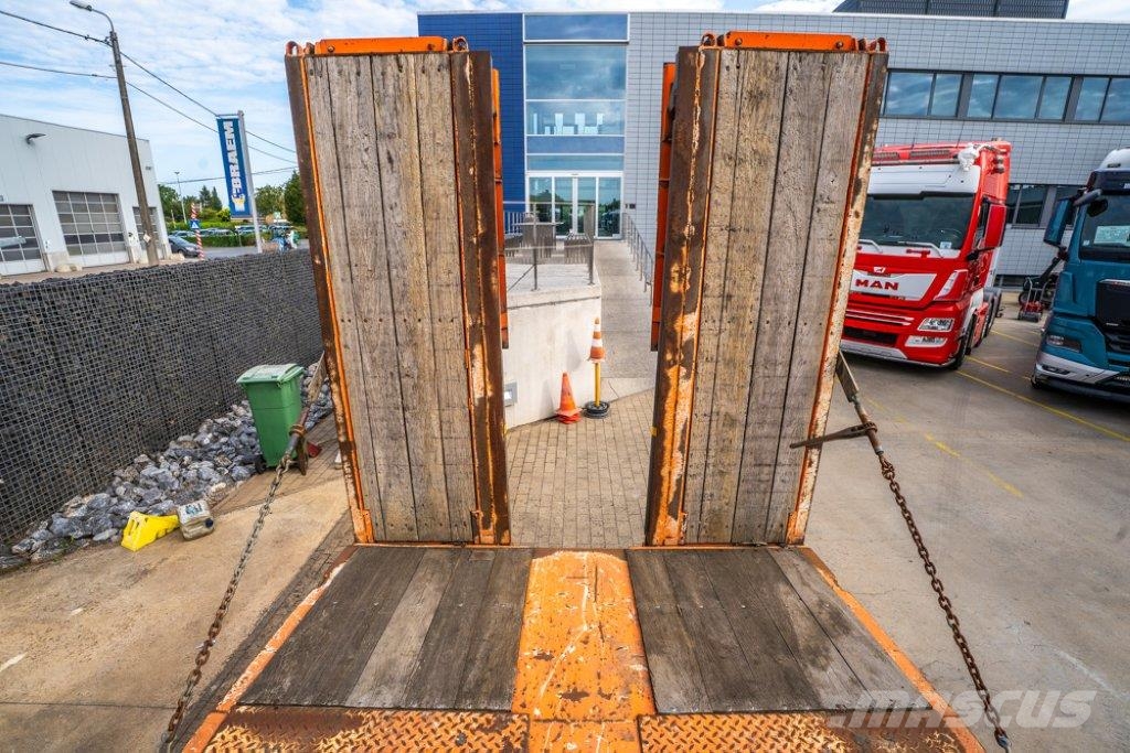 Nooteboom OSDS-41-03 - 51 250 KG Low loader-semi-trailers