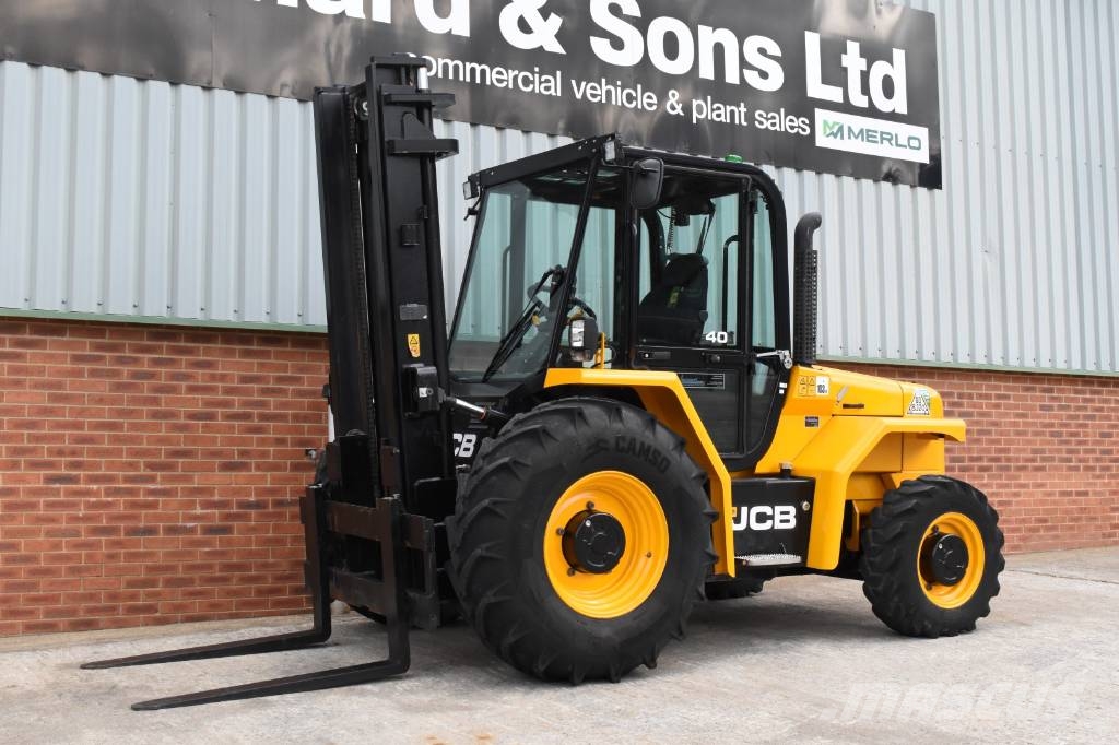 JCB 940 Rough Terrain 험지용 트럭