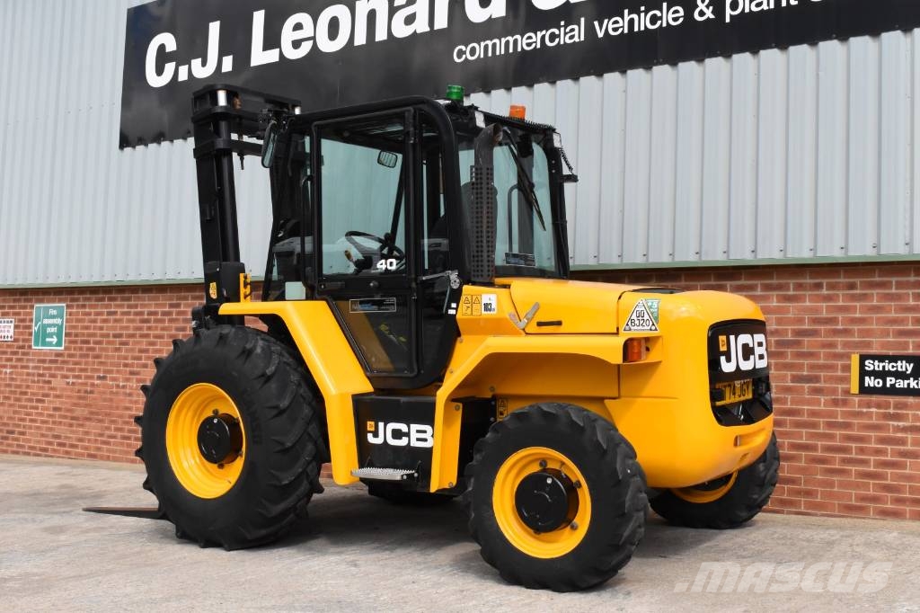 JCB 940 Rough Terrain 험지용 트럭