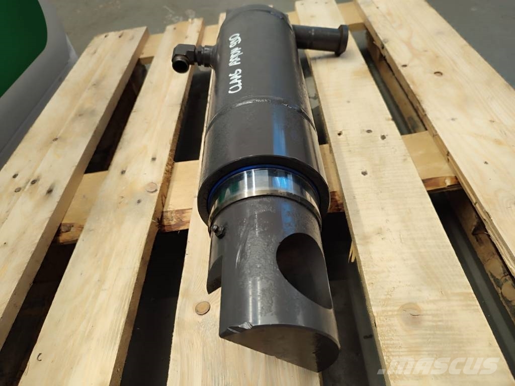 CLAAS Rear linkage cylinder 220384 22979/E Хидравлични