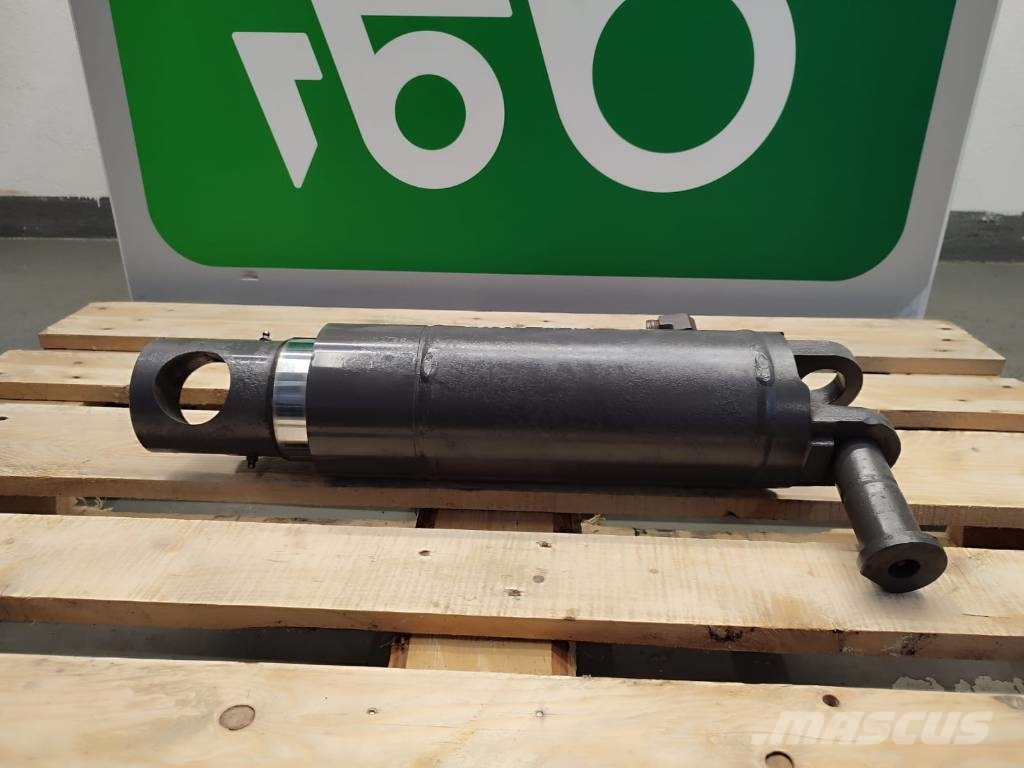 CLAAS Rear linkage cylinder 220384 22979/E Хидравлични