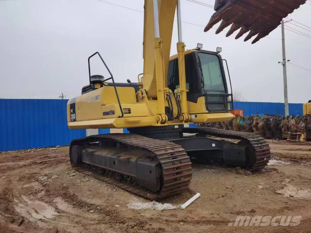 Komatsu PC 300 대형 굴삭기 29톤 이상