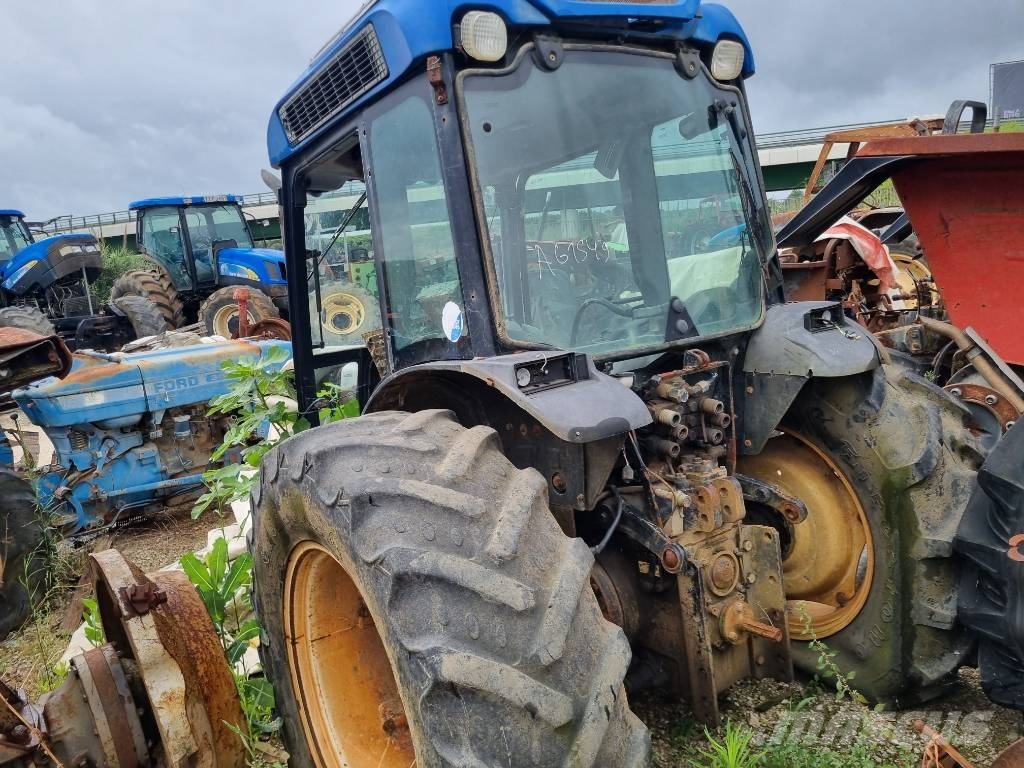 New Holland TN95FA PARA PEÇAS OU RECUPERATION Vaihteisto