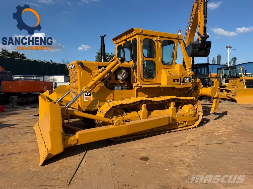 CAT D7G Buldožerji goseničarji