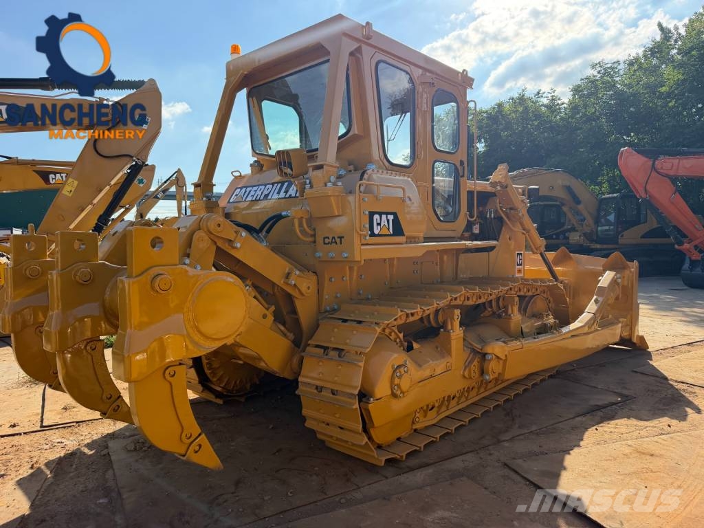 CAT D7G Buldožerji goseničarji