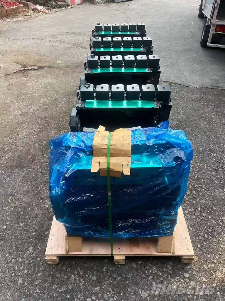 Cummins 6BT5.9 Bare Engine Assembly エンジン