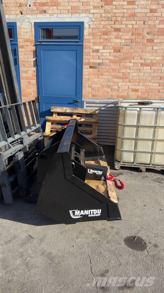 Manitou CBR 730 L1850 Buckets