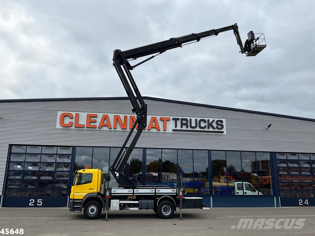 Mercedes-Benz Axor 1828 GSR 32 Meter hoogwerker met Jib Piattaforme autocarrate