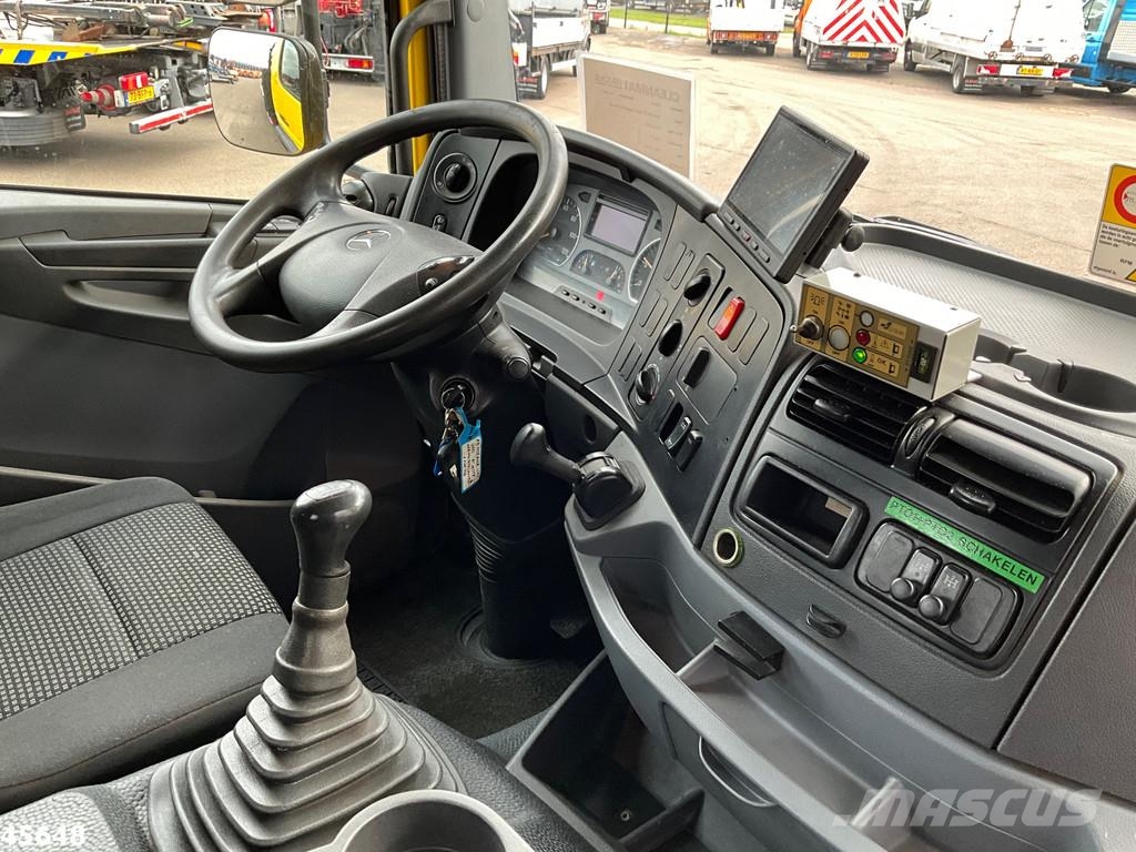 Mercedes-Benz Axor 1828 GSR 32 Meter hoogwerker met Jib Piattaforme autocarrate