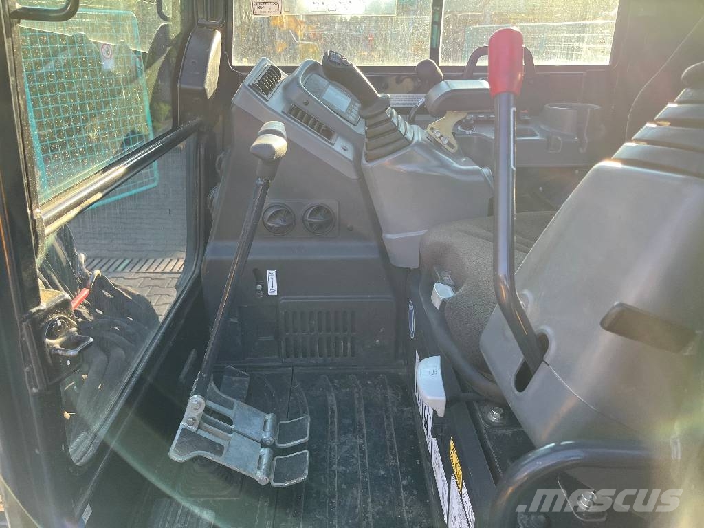 Yanmar VIO38-6 V-4278 IO 反鏟裝載機